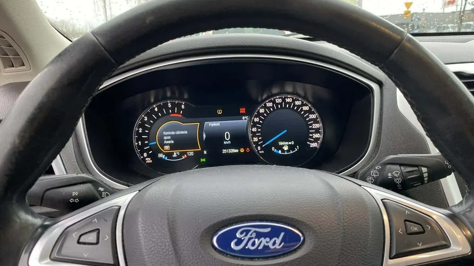 FORD Mondeo -