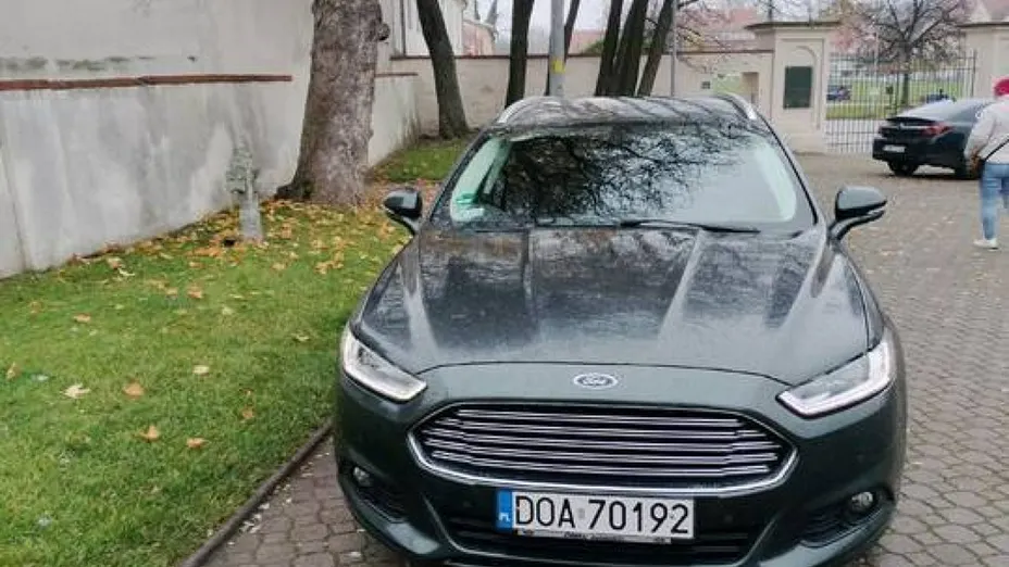 FORD Mondeo -