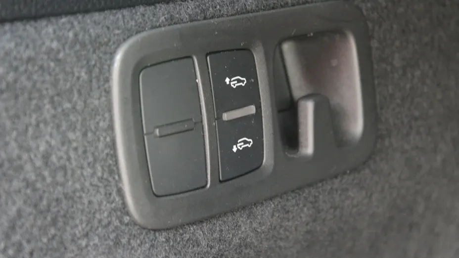 AUDI Q7 -