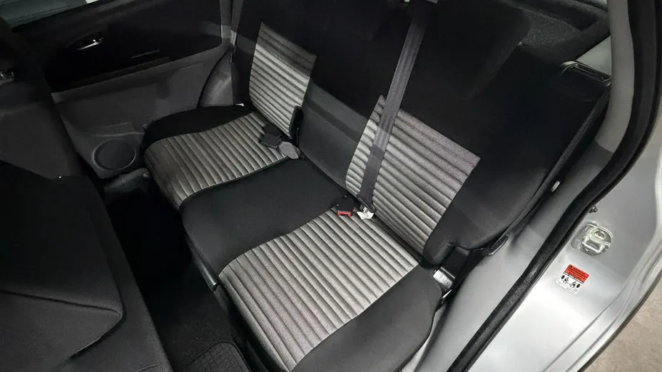SUZUKI SX4 -