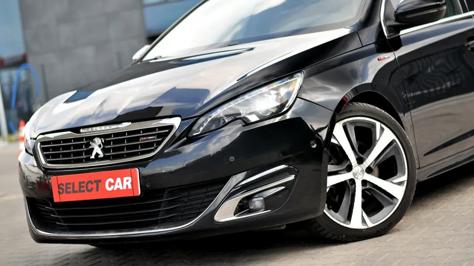 PEUGEOT 308 -