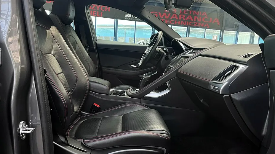 JAGUAR E-Pace -
