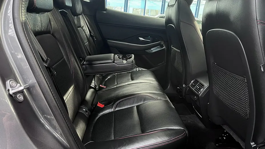 JAGUAR E-Pace -