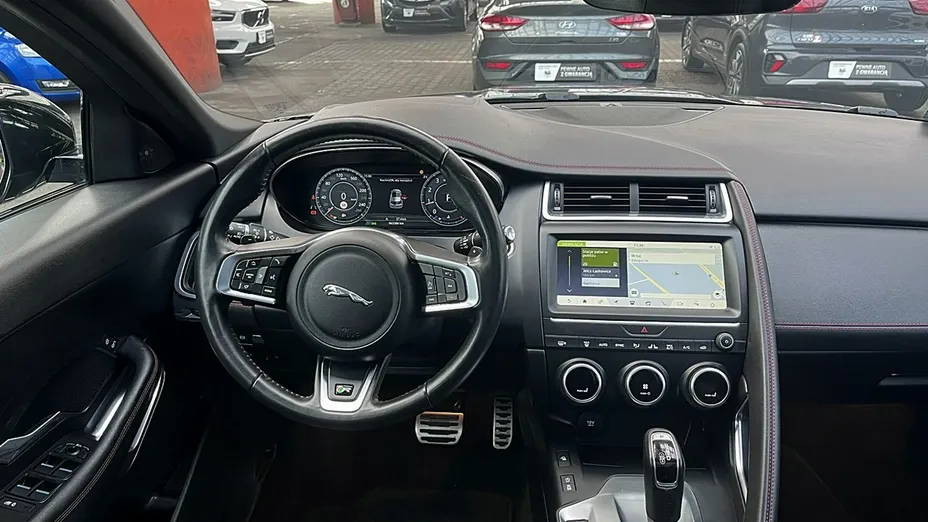 JAGUAR E-Pace -