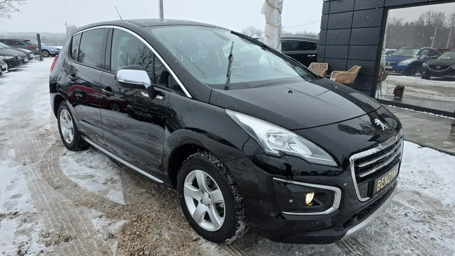PEUGEOT 3008 -