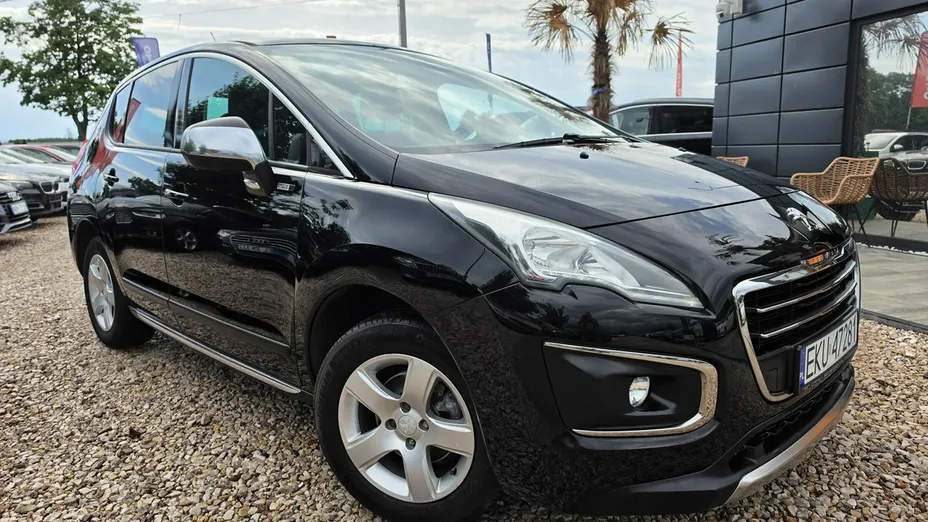 PEUGEOT 3008 -