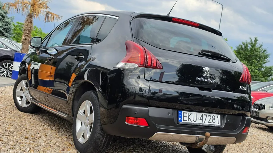 PEUGEOT 3008 -