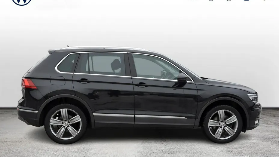 VOLKSWAGEN Tiguan -