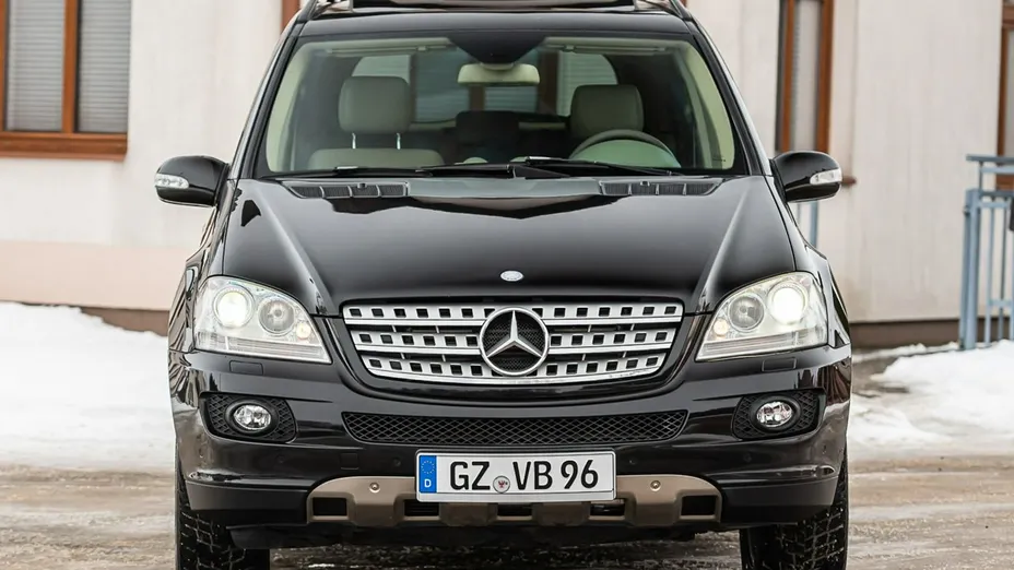 MERCEDES-BENZ ML -