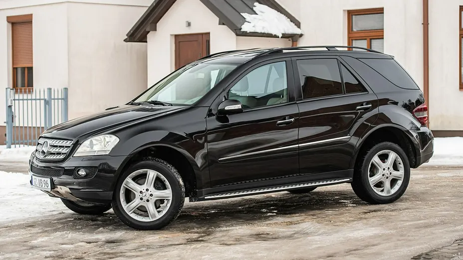 MERCEDES-BENZ ML -