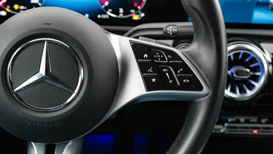 MERCEDES-BENZ A Klasa -