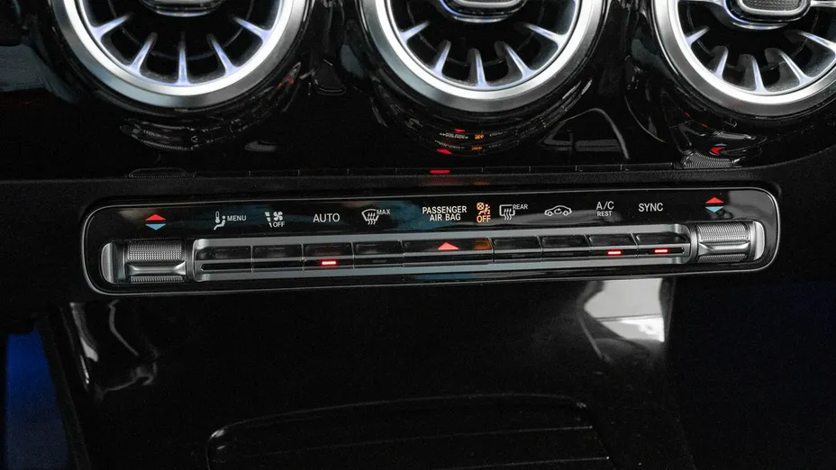MERCEDES-BENZ A Klasa -