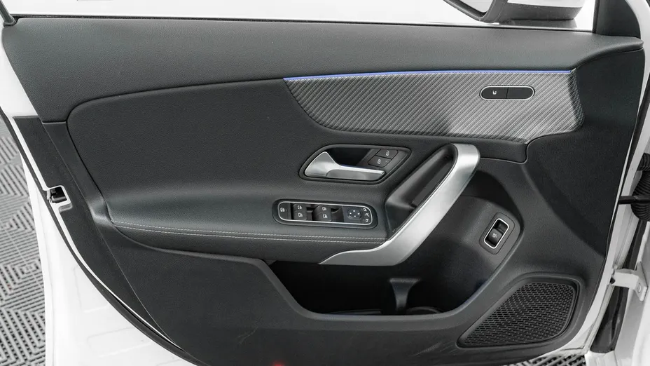 MERCEDES-BENZ A Klasa -