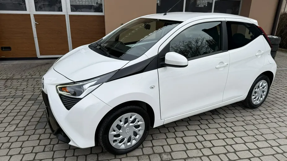 TOYOTA Aygo -