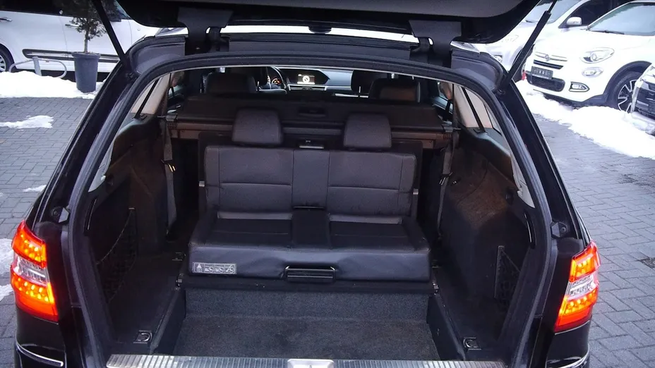 MERCEDES-BENZ E Klasa -