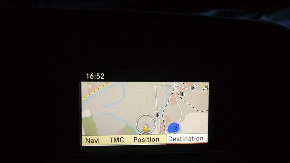 MERCEDES-BENZ E Klasa -