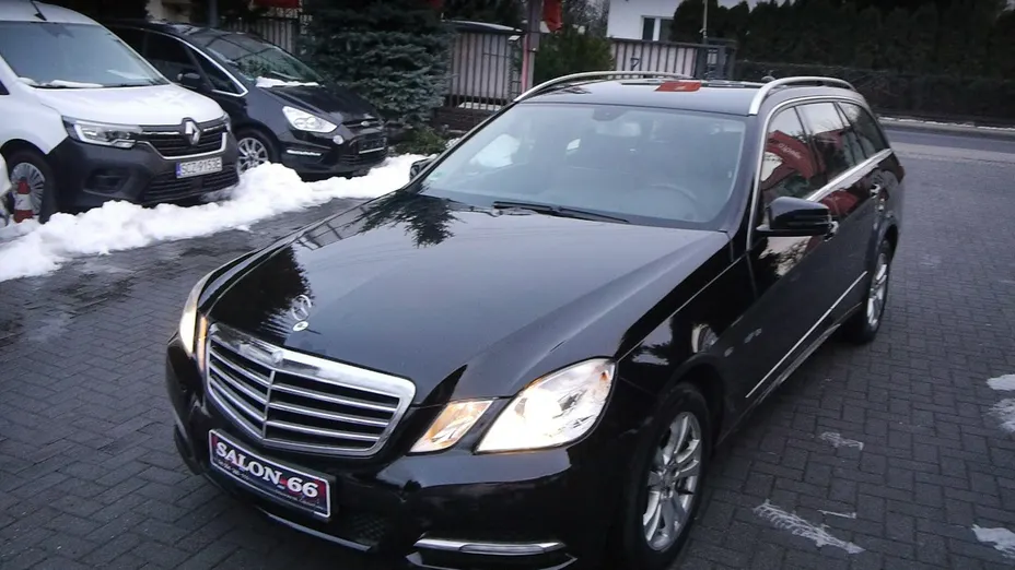 MERCEDES-BENZ E Klasa -