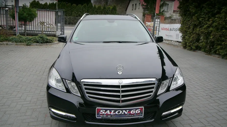 MERCEDES-BENZ E Klasa -