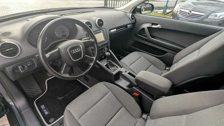 AUDI A3 -