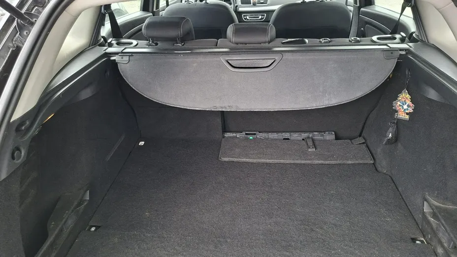 RENAULT Megane -