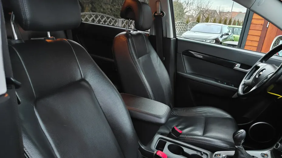 CHEVROLET Captiva -