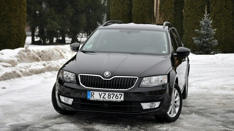 SKODA Octavia -