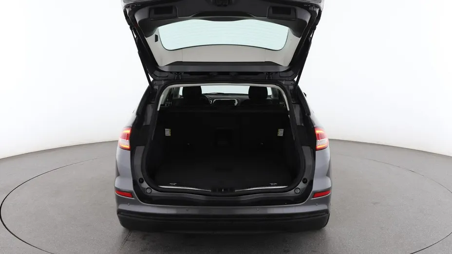 FORD Mondeo -
