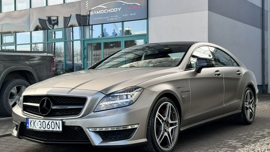 MERCEDES-BENZ CLS -