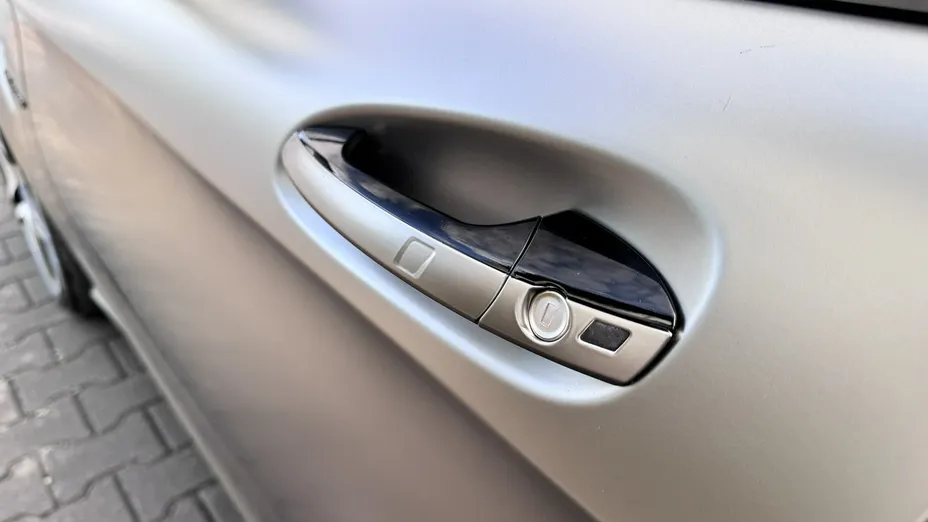 MERCEDES-BENZ CLS -