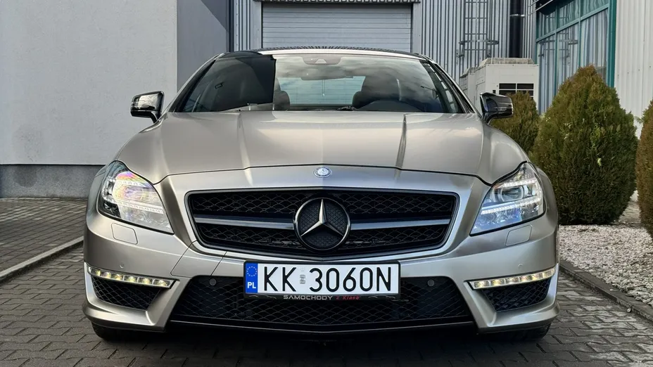 MERCEDES-BENZ CLS -