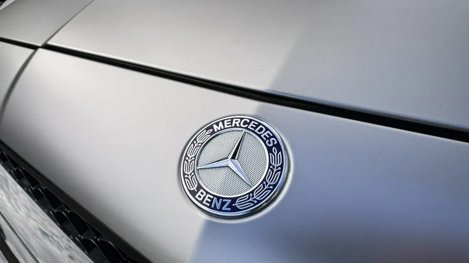 MERCEDES-BENZ CLS -