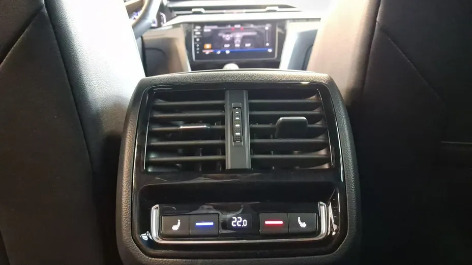 VOLKSWAGEN Arteon Arteon 2.0 TDI 4Motion R-Line DSG