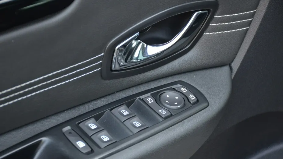 RENAULT Scenic -