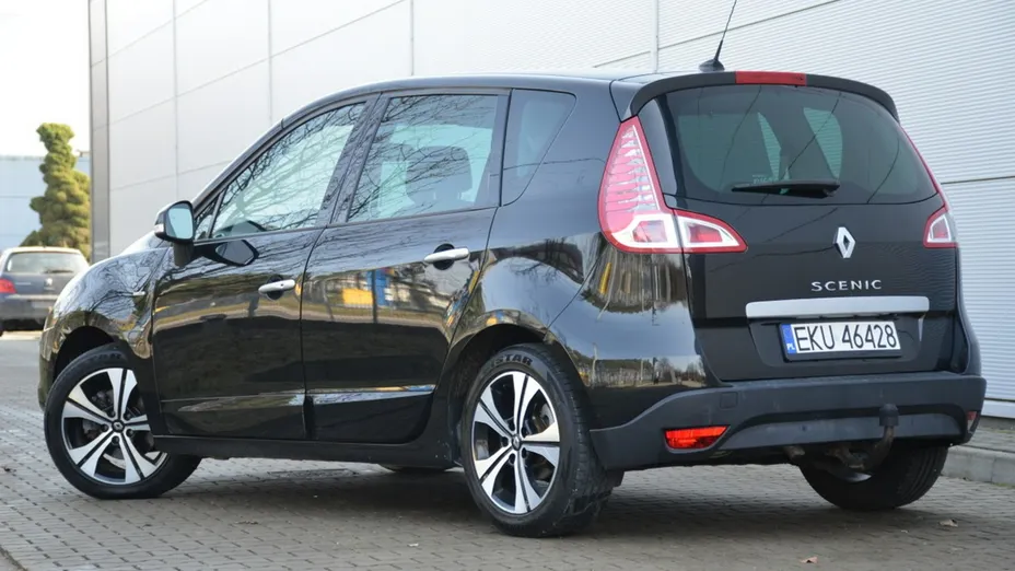 RENAULT Scenic -