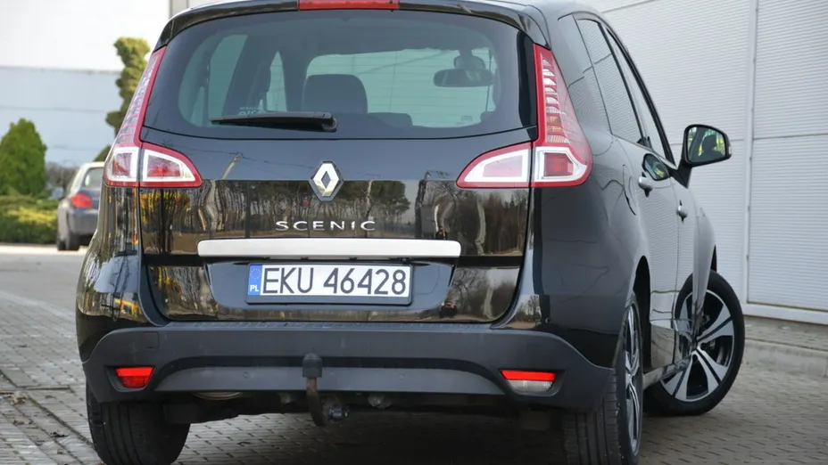RENAULT Scenic -