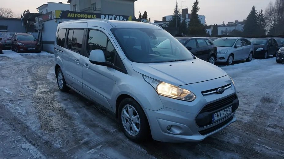 FORD Tourneo Connect -