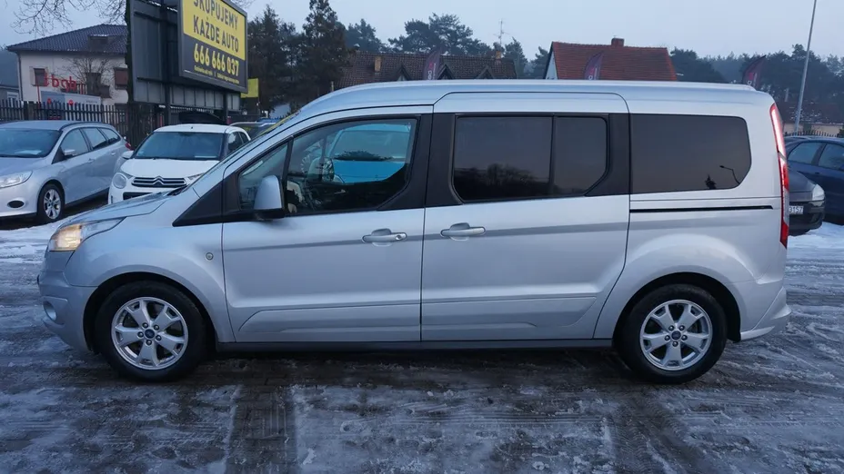 FORD Tourneo Connect -