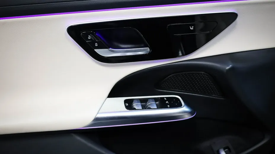 MERCEDES-BENZ E Klasa -