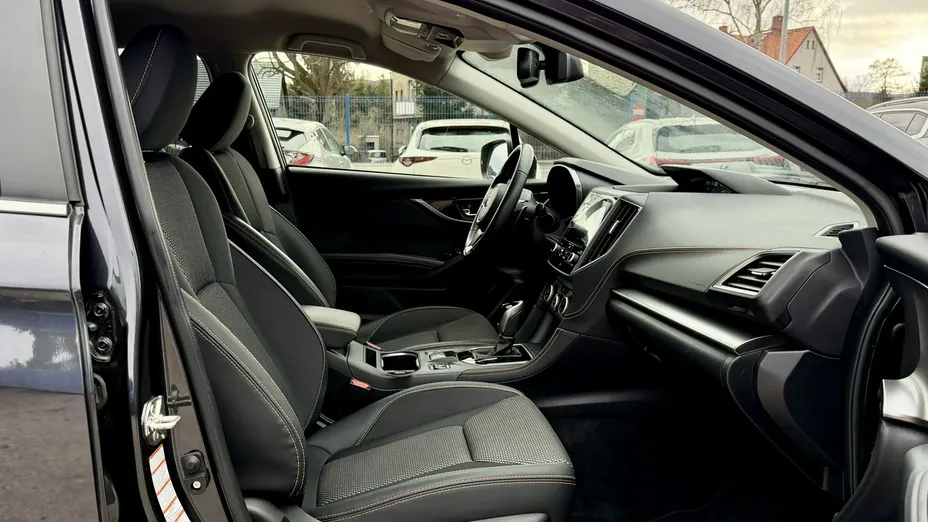 SUBARU XV -