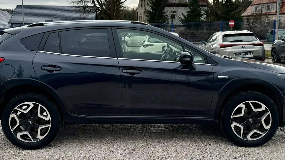 SUBARU XV -