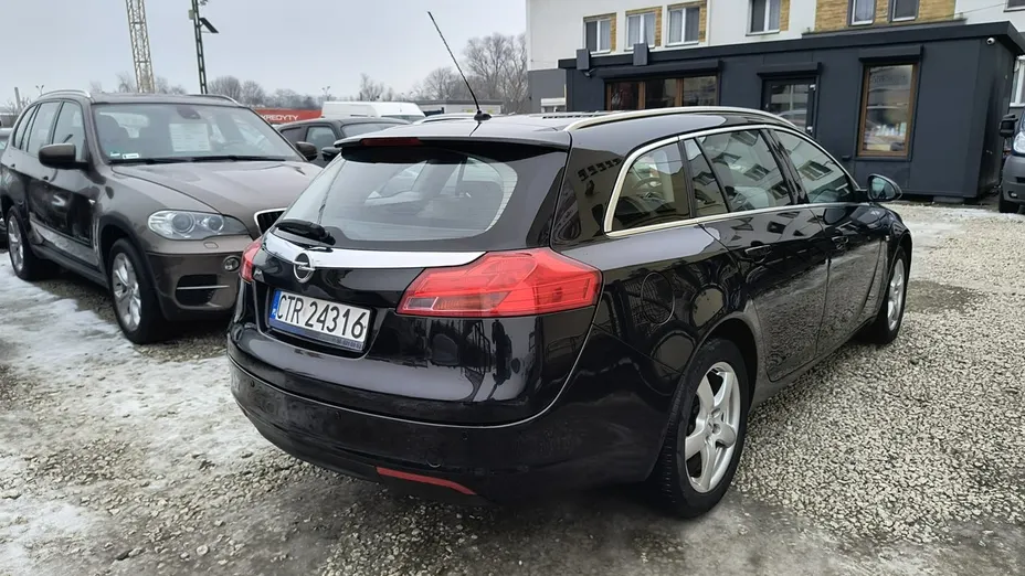 OPEL Insignia -