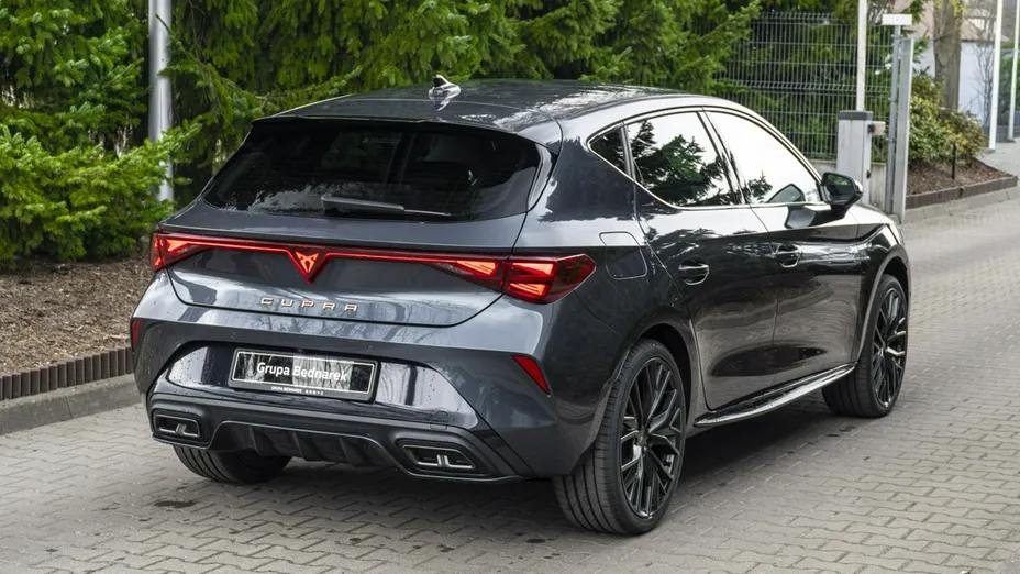 CUPRA Leon -