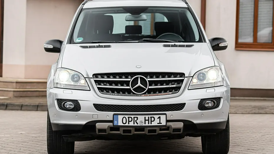 MERCEDES-BENZ ML -