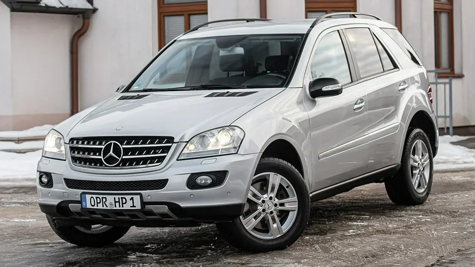 MERCEDES-BENZ ML -