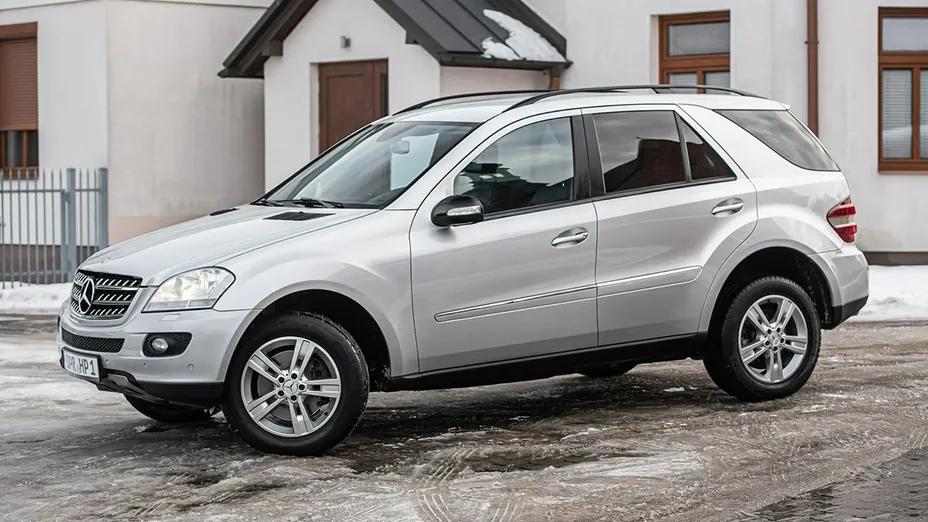 MERCEDES-BENZ ML -
