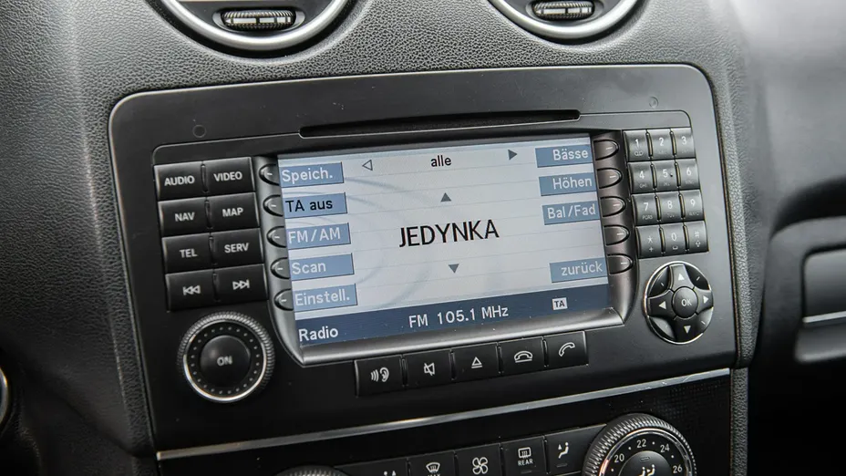 MERCEDES-BENZ ML -