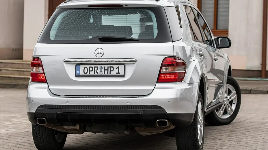 MERCEDES-BENZ ML -