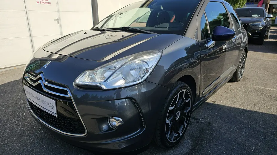 CITROEN DS3 -