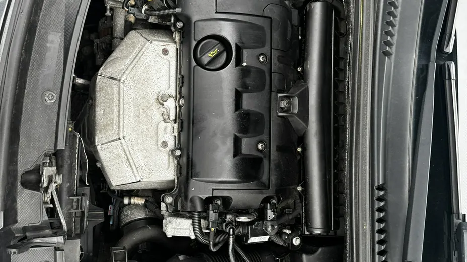 CITROEN DS3 -