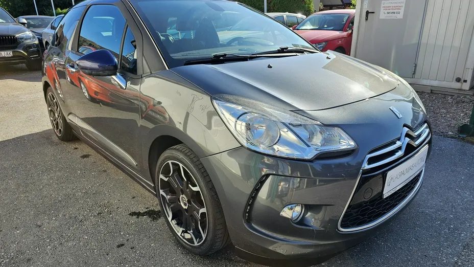 CITROEN DS3 -